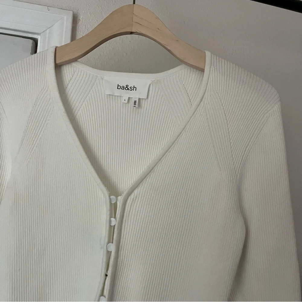 BA&SH white rib knit viscose blend chunky button up puff long sleeve top - Picture 3 of 7